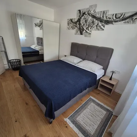 Appartement Malomi *